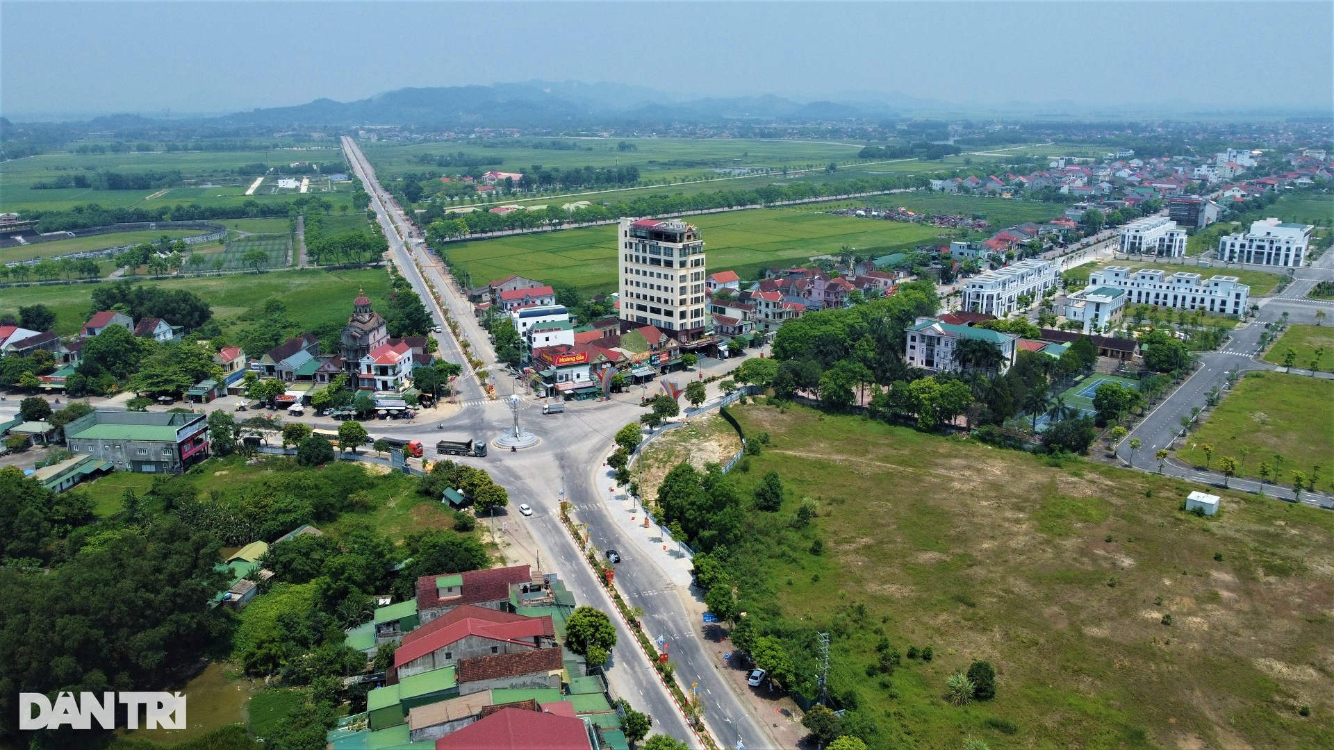 Quê hương cố Tổng Bí thư Trần Phú - Về làng quê ngỡ như phố - 4 Quê hương cố Tổng Bí thư Trần Phú - Về làng quê ngỡ như phố - 4