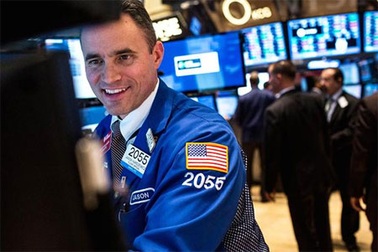 10 thị trường chứng khoán tăng điểm “khỏe” nhất thế giới năm nay