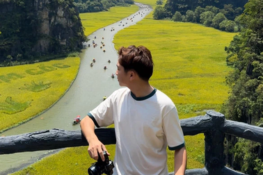 Đi Ninh Bình ngắm lúa chín đẹp mê, khách ở Hà Nội tiêu 1 triệu đồng/2 ngày