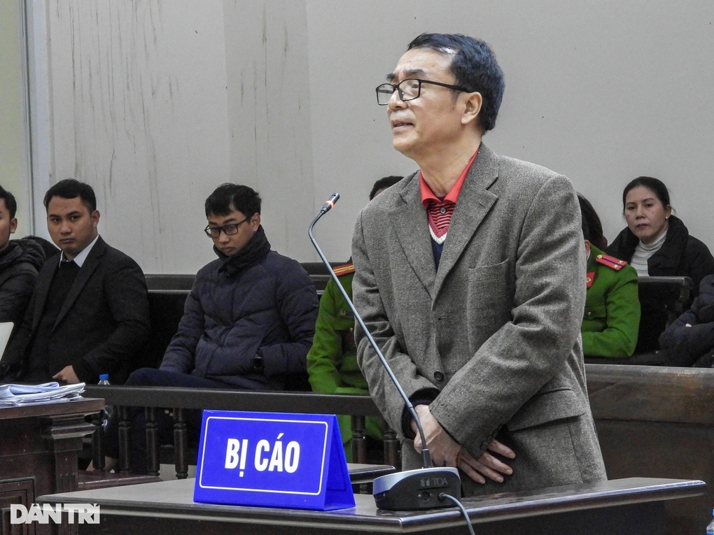 Viện kiểm sát: Ông Trần Hùng không oan, đề nghị y án 9 năm tù - 1 Viện kiểm sát: Ông Trần Hùng không oan, đề nghị y án 9 năm tù - 1