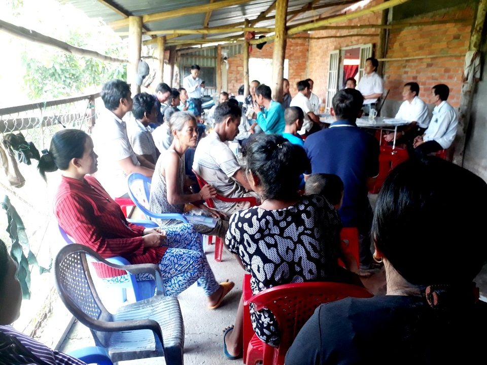Sóc Trăng: Thoát nghèo từ Tổ hội nghề nghiệp nuôi bò sinh sản - 1 Sóc Trăng: Thoát nghèo từ Tổ hội nghề nghiệp nuôi bò sinh sản - 1
