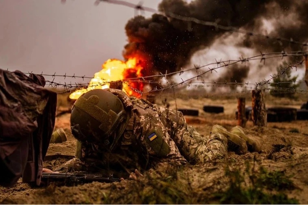 Báo Đức: 5 lữ đoàn Ukraine bị bao vây ở Donbass - 1 Báo Đức: 5 lữ đoàn Ukraine bị bao vây ở Donbass - 1