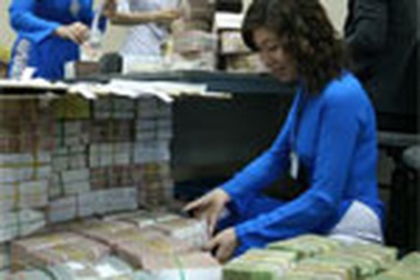 Điều chỉnh lãi suất liên ngân hàng