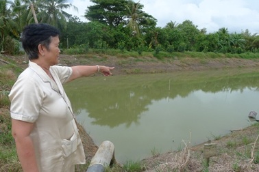 Nhận đứa con nuôi “tốn” 2,2 tỷ đồng