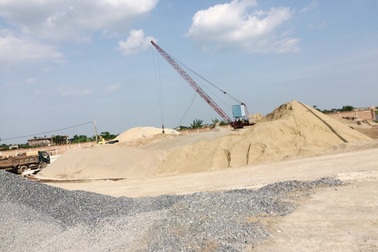 Ninh Bình "loạn" bãi cát "lậu"!