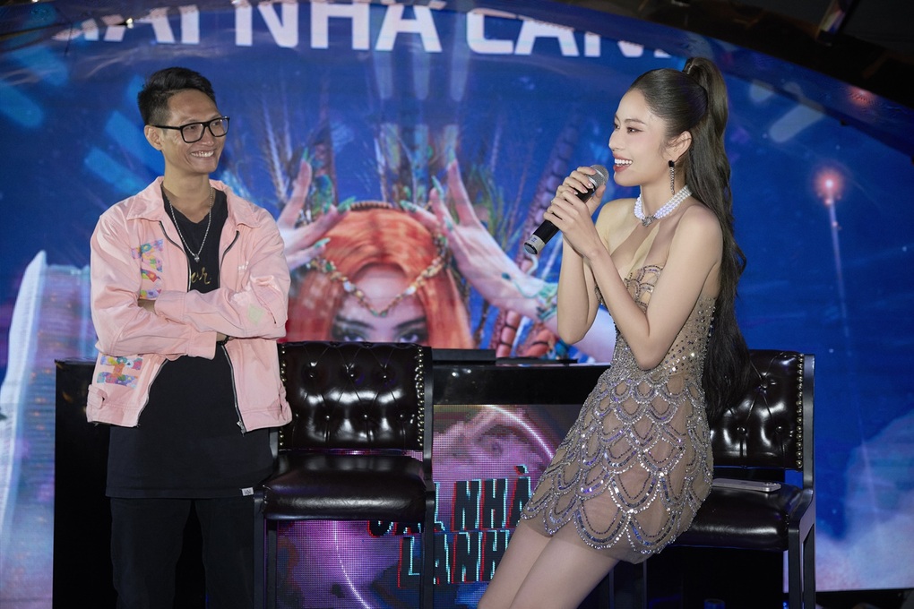 Lệ Nam: Tôi hát không hay bằng Nam Em nên tự tìm lối đi riêng - 1 Lệ Nam: Tôi hát không hay bằng Nam Em nên tự tìm lối đi riêng - 1