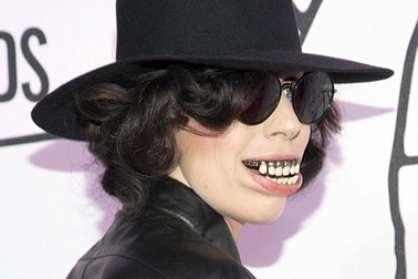 Hình ảnh kinh dị của Lady Gaga