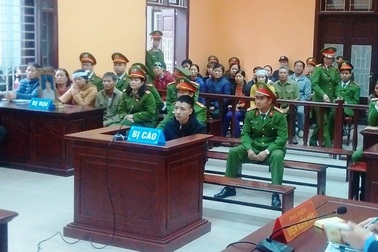 Bị đâm chết khi đi vay tiền giúp bạn