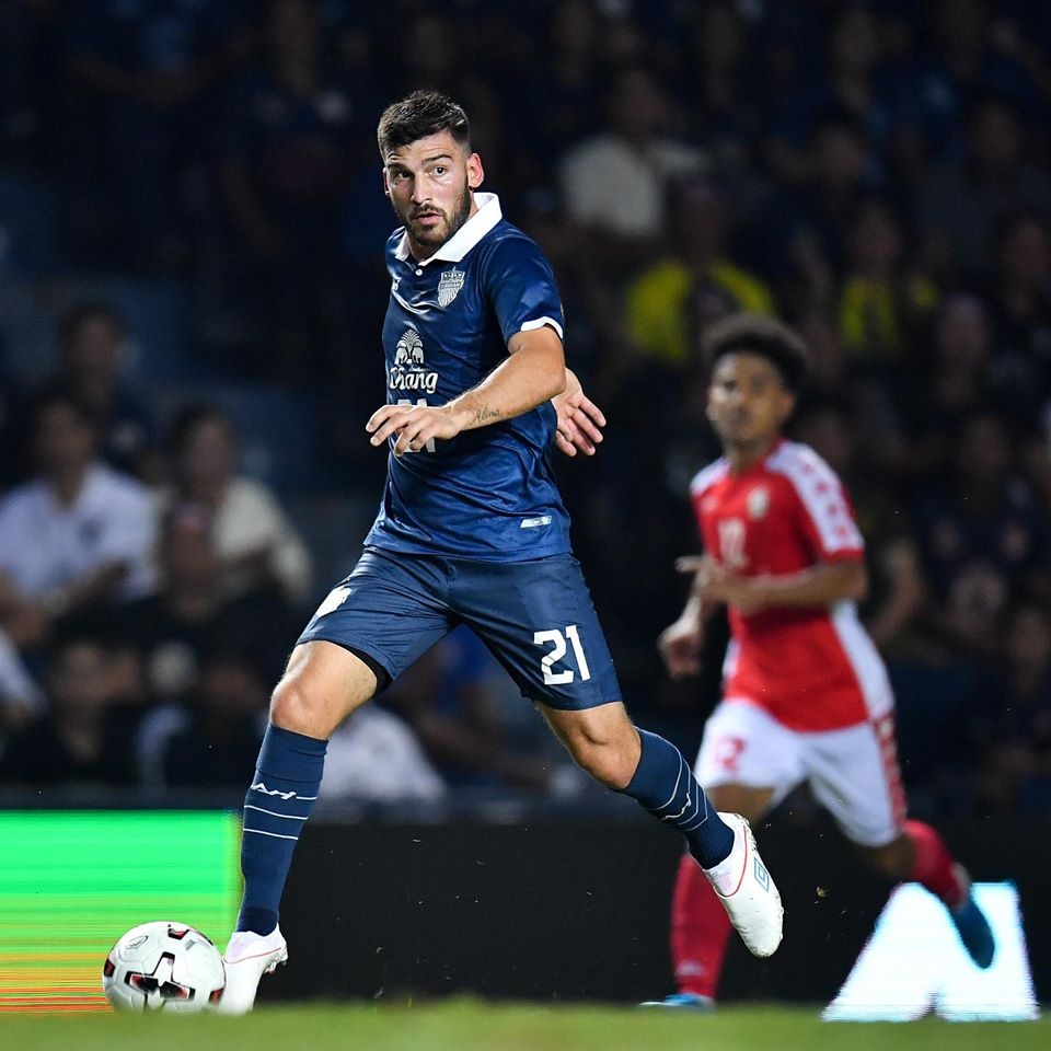 Công Phượng và đồng đội bất lực trong ngày CLB TPHCM thua Buriram United - 11 Công Phượng và đồng đội bất lực trong ngày CLB TPHCM thua Buriram United - 11