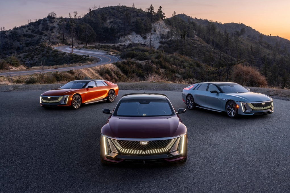 Cadillac chỉ còn một mẫu xe xăng trụ lại trong xu hướng điện hoá - 1 Cadillac chỉ còn một mẫu xe xăng trụ lại trong xu hướng điện hoá - 1