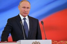 Tổng thống Putin: Nước Nga tái sinh như phượng hoàng lửa