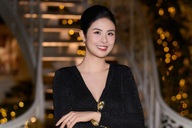 Hoa hậu Ngọc Hân giảm 15kg, nhan sắc rạng rỡ sau khi sinh