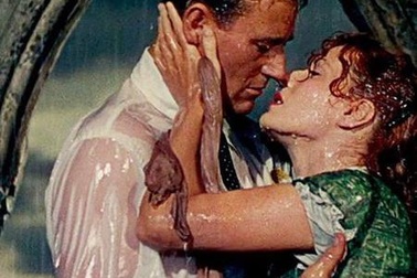 Những nụ hôn ướt át kinh điển trên màn ảnh Hollywood
