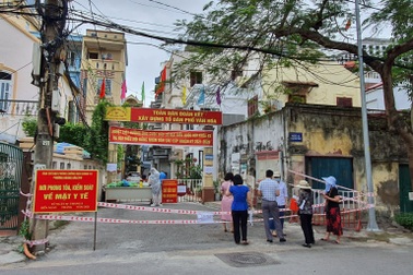 Hải Phòng phong tỏa một trường học và nhiều khu dân cư