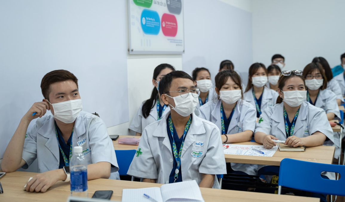Pharmacity là chuỗi bán lẻ dược phẩm tiên phong theo hướng phát triển bền vững - 2 Pharmacity là chuỗi bán lẻ dược phẩm tiên phong theo hướng phát triển bền vững - 2