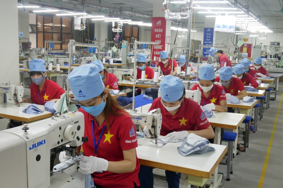 Đại bàng Việt: Khát khao xây tổ, bơm tiền cho nền kinh tế cất cánh - 2 Đại bàng Việt: Khát khao xây tổ, bơm tiền cho nền kinh tế cất cánh - 2