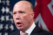 Bộ trưởng Nội vụ Australia mắc Covid-19