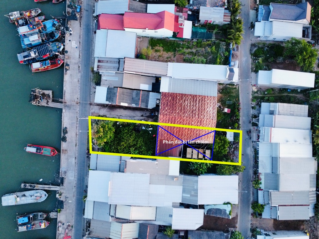 Vụ nhà máy nước đá mọc trên đất người khác hơn một thập kỷ: Kiên quyết cưỡng chế trong tháng 12 - 4 Vụ nhà máy nước đá mọc trên đất người khác hơn một thập kỷ: Kiên quyết cưỡng chế trong tháng 12 - 4