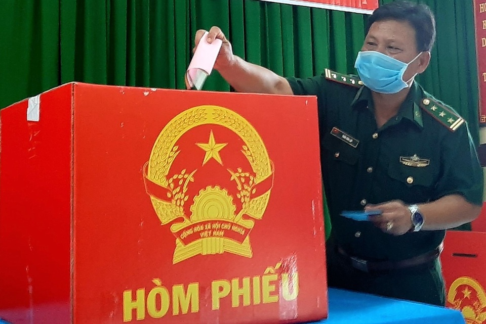Cử tri đảo Hòn Khoai, Hòn Chuối háo hức đi bầu cử sớm - 7 Cử tri đảo Hòn Khoai, Hòn Chuối háo hức đi bầu cử sớm - 7