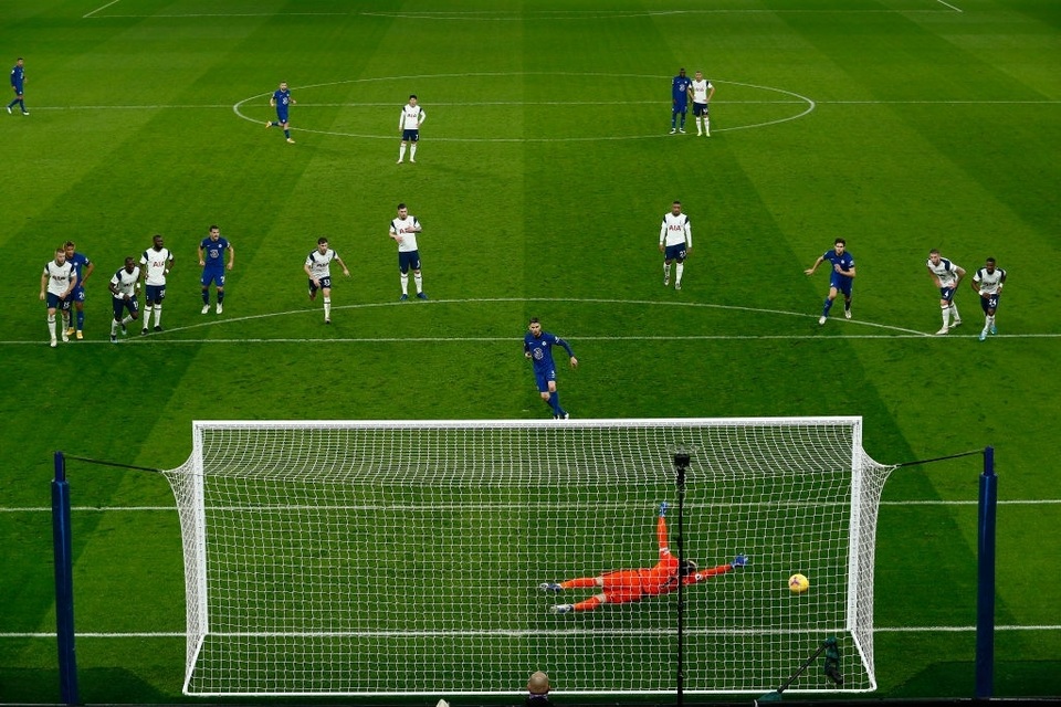 Dier hóa tội đồ, Tottenham ôm hận trước Chelsea - 8 Dier hóa tội đồ, Tottenham ôm hận trước Chelsea - 8