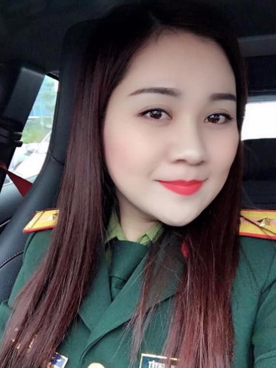 Điều ít biết về người vợ giáo viên đảm đang của NSND Tự Long - 2 Điều ít biết về người vợ giáo viên đảm đang của NSND Tự Long - 2