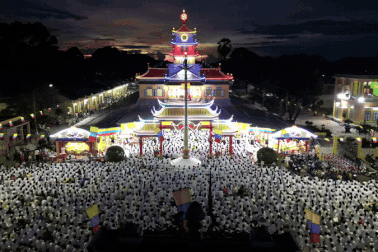 Biển người hành hương dự lễ cúng Thời tại Tòa Thánh Tây Ninh