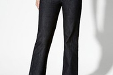 Dáng chuẩn mặc Jean 