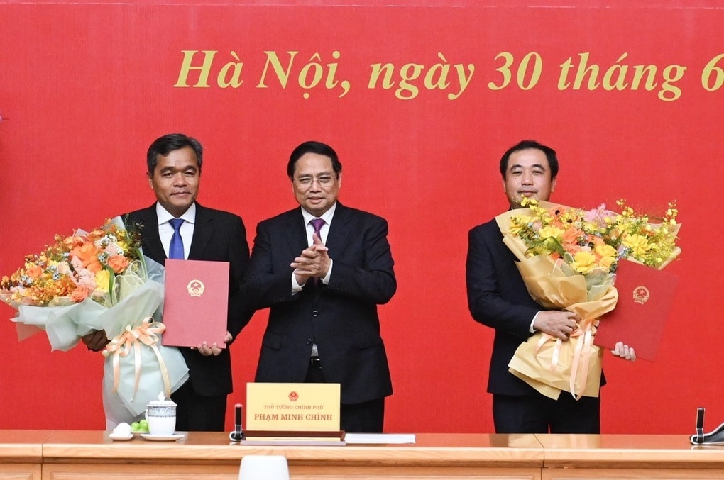 2 Ủy viên Trung ương làm Phó Tổng TTCP và Thứ trưởng Bộ Dân tộc và Tôn giáo - 1 2 Ủy viên Trung ương làm Phó Tổng TTCP và Thứ trưởng Bộ Dân tộc và Tôn giáo - 1