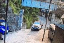 Một vụ tai nạn nghiêm trọng vì quên cài phanh tay khi đậu xe