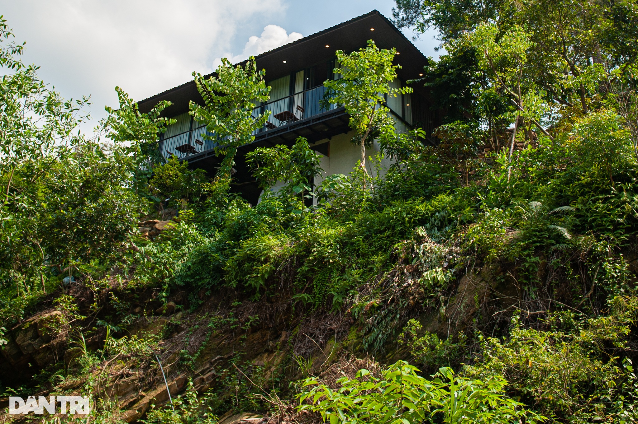 Điểm danh những biệt thự, homestay xẻ thịt đất rừng phòng hộ ở Sóc Sơn - 7 Điểm danh những biệt thự, homestay xẻ thịt đất rừng phòng hộ ở Sóc Sơn - 7