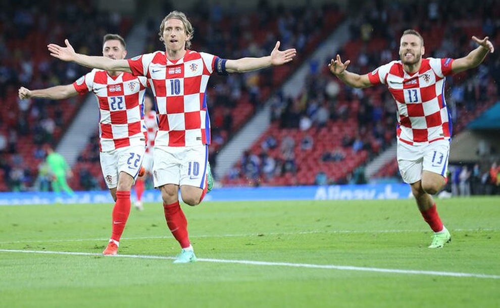 Luka Modric lập kỷ lục đặc biệt cho Croatia tại các kỳ Euro - 1 Luka Modric lập kỷ lục đặc biệt cho Croatia tại các kỳ Euro - 1