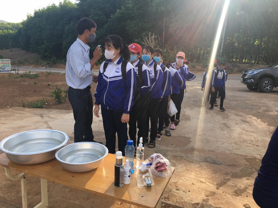 Các trường vùng khó nỗ lực phòng, chống dịch Covid-19 - 2 Các trường vùng khó nỗ lực phòng, chống dịch Covid-19 - 2