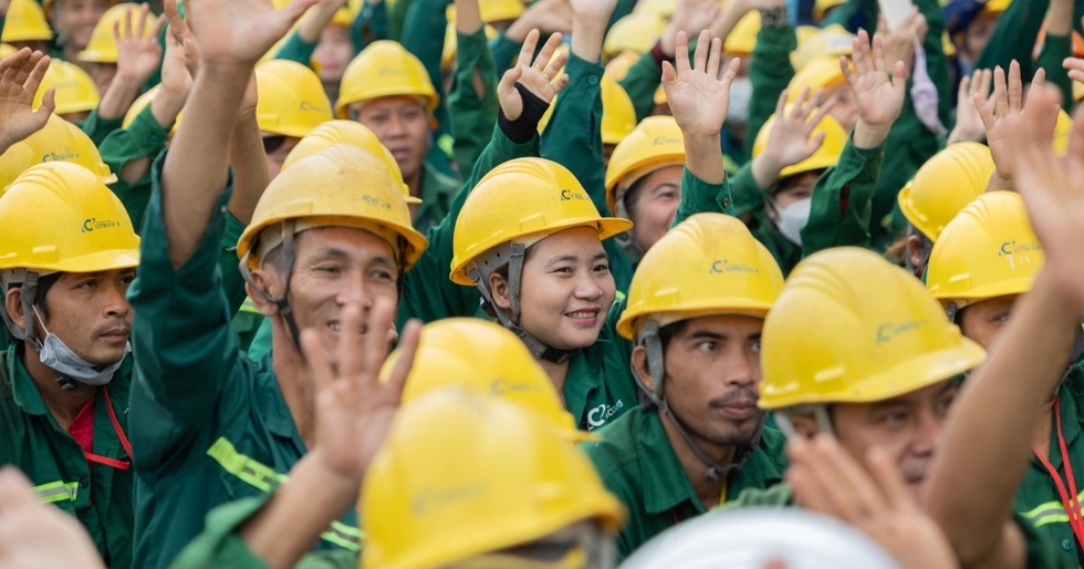 Ở thế mất tất, doanh nghiệp hết chảnh, cơ hội thử tay thợ giỏi - 8 Ở thế mất tất, doanh nghiệp hết chảnh, cơ hội thử tay thợ giỏi - 8