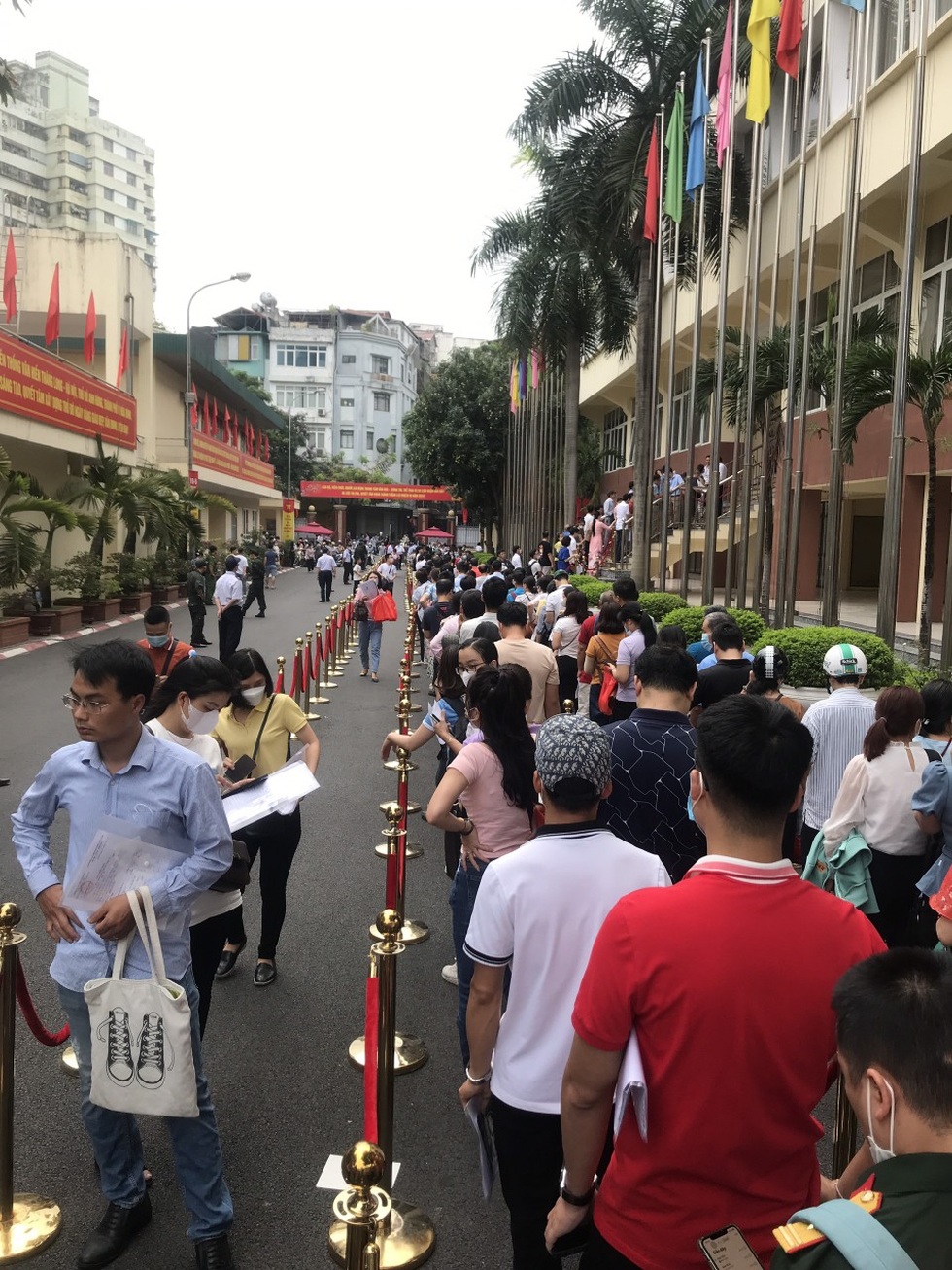 UBND Thành phố Hà Nội cần chỉ đạo xử lý nghiêm vấn đề báo Dân trí phản ánh - 2 UBND Thành phố Hà Nội cần chỉ đạo xử lý nghiêm vấn đề báo Dân trí phản ánh - 2