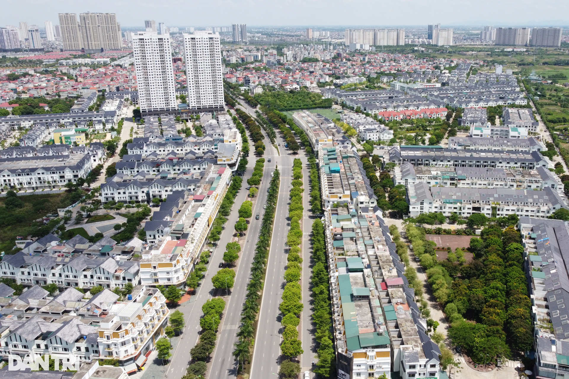 Cận cảnh shophouse giá triệu đô tại Hà Nội chật vật tìm khách thuê - 2