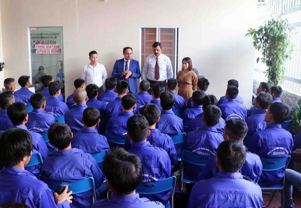 Nghệ An: Lao động ở nước ngoài gửi về 500 triệu USD mỗi năm - 3 Nghệ An: Lao động ở nước ngoài gửi về 500 triệu USD mỗi năm - 3