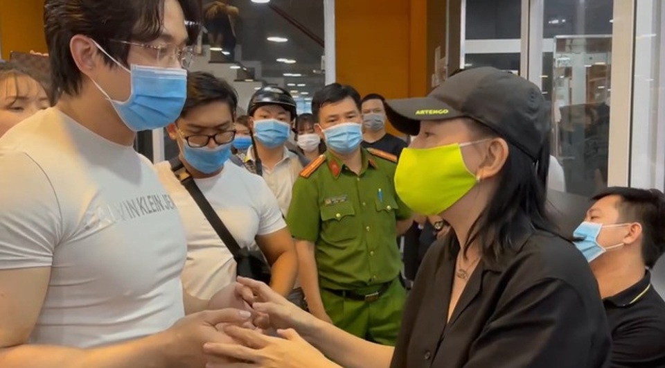 Nhiều niềm thương cảm dành cho vợ danh hài Chí Tài - 3 Nhiều niềm thương cảm dành cho vợ danh hài Chí Tài - 3