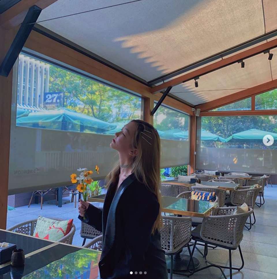 Hình ảnh hiếm hoi về Vương Phi gây sốt - 4