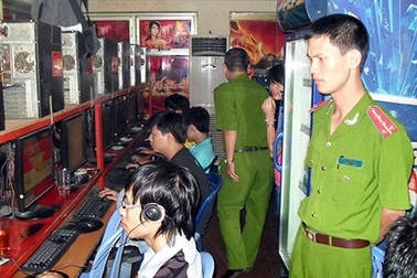 Hà Nội cắt dịch vụ 485 đại lý internet