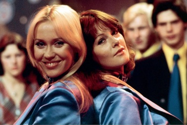 Bất ngờ trước những niềm đau giấu kín của hai người đẹp trong nhóm ABBA