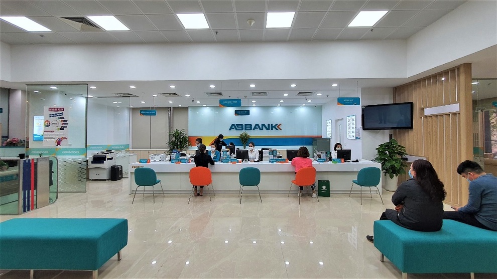 Diện mạo mới của ABBANK nhận được phản hồi tốt từ khách hàng - 1 Diện mạo mới của ABBANK nhận được phản hồi tốt từ khách hàng - 1