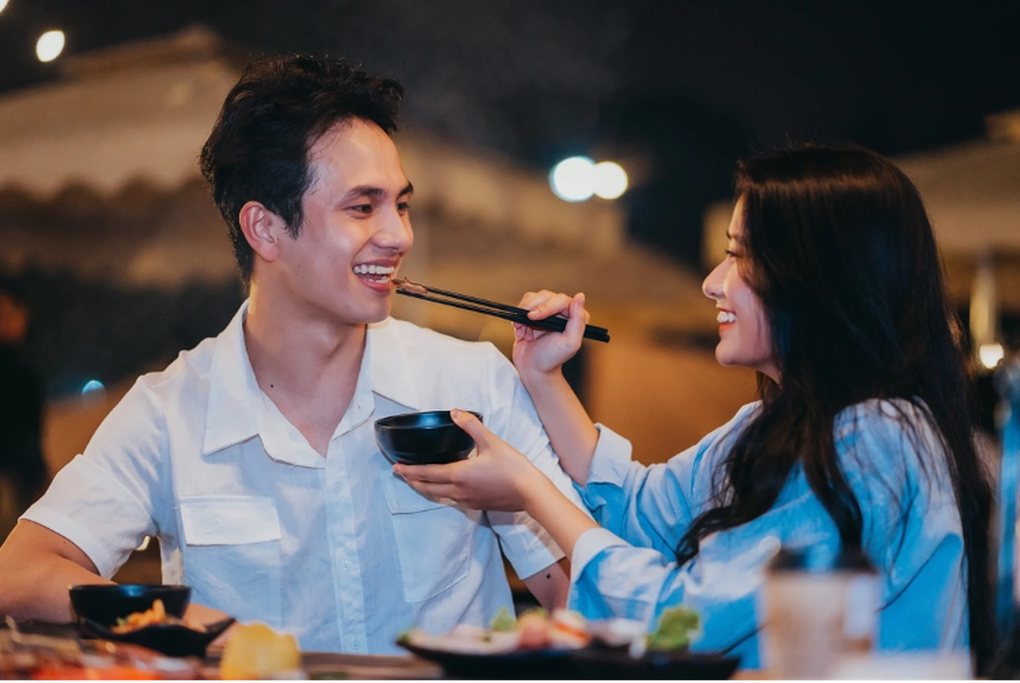 Bỏ 10 triệu đồng tán gái, tôi tá hoả khi xem ảnh của một chàng trai lạ - 1 Bỏ 10 triệu đồng tán gái, tôi tá hoả khi xem ảnh của một chàng trai lạ - 1