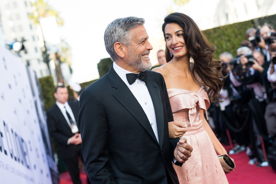 Tài tử George Clooney gây bất ngờ khi tiết lộ khả năng may vá - 4 Tài tử George Clooney gây bất ngờ khi tiết lộ khả năng may vá - 4