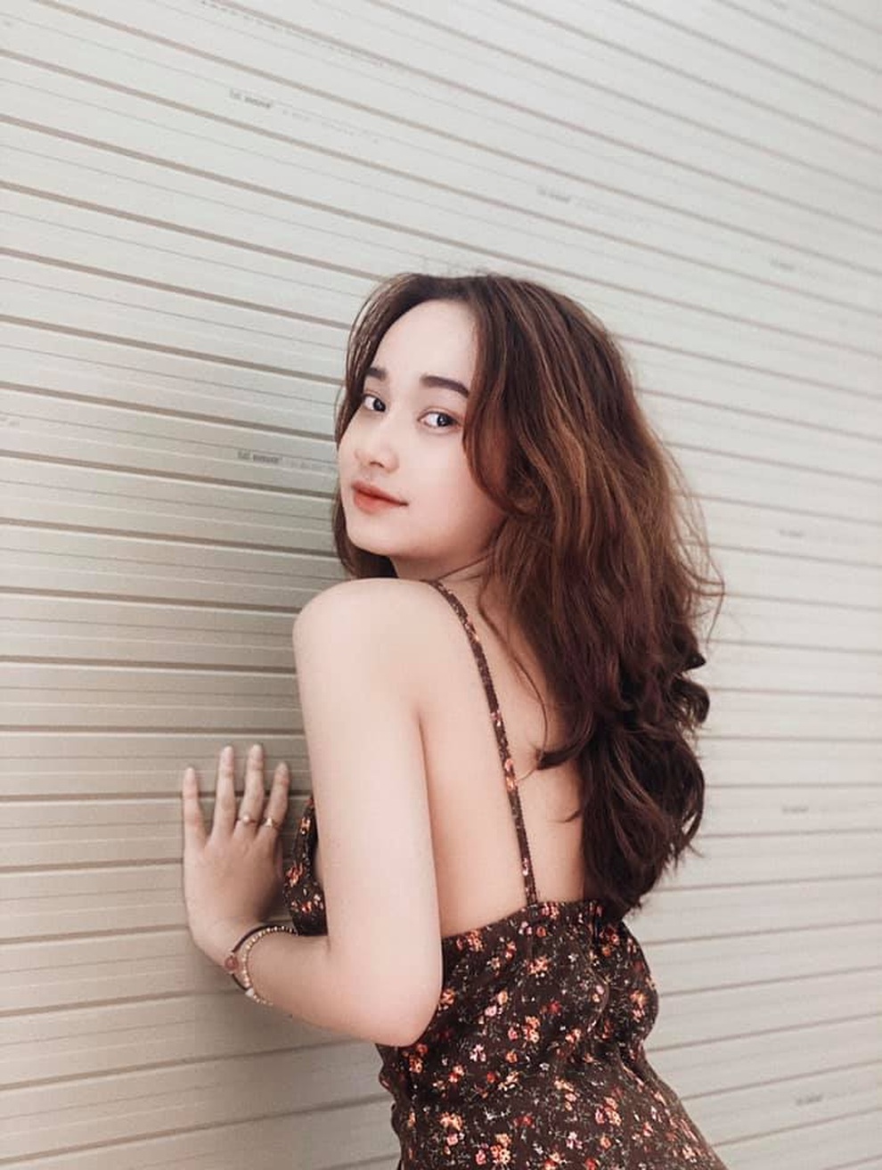 Hot girl Kinh tế gợi cảm bội phần sau gần một năm nổi tiếng - 5 Hot girl Kinh tế gợi cảm bội phần sau gần một năm nổi tiếng - 5