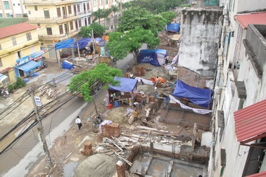 Yêu cầu giải quyết dứt điểm vụ xây dựng không phép tại quận Cầu Giấy 