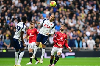 Tottenham 0-0 Man Utd (hiệp 1): Tốc độ trận đấu được đẩy lên cao