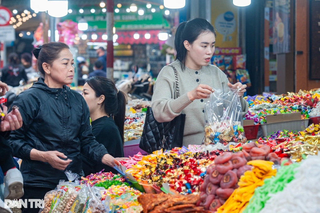 Chi tiêu hơn 10 triệu đồng, gia đình ở Hà Nội không sợ Tết - 1 Chi tiêu hơn 10 triệu đồng, gia đình ở Hà Nội không sợ Tết - 1