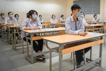 Hơn đối thủ 0.05 điểm, thí sinh Kon Tum trở thành thủ khoa khối D cả nước