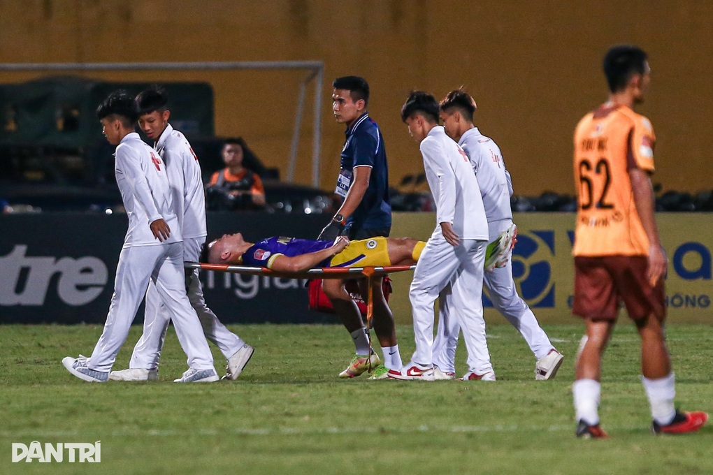 Tuấn Hải và Văn Quyết ghi bàn, Hà Nội FC đánh bại HAGL - 6 Tuấn Hải và Văn Quyết ghi bàn, Hà Nội FC đánh bại HAGL - 6