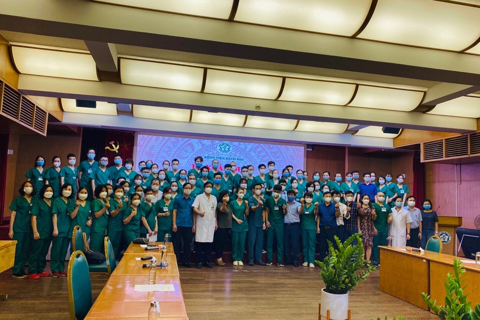 1500 giáo viên, sinh viên Cao đẳng Y tế Bạch Mai xuất quân chi viện TPHCM - 4 1500 giáo viên, sinh viên Cao đẳng Y tế Bạch Mai xuất quân chi viện TPHCM - 4